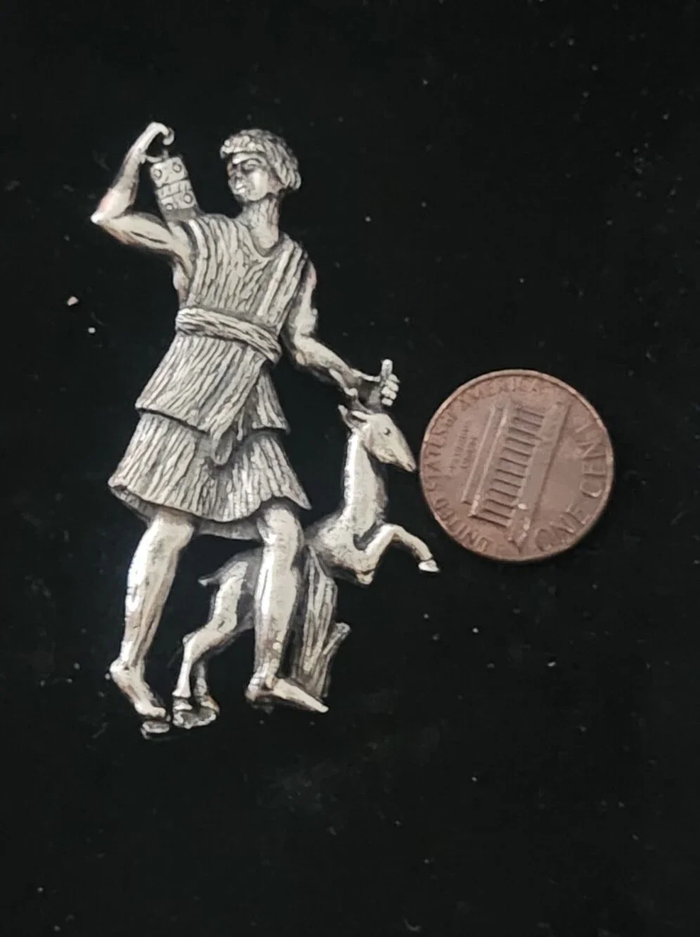 Vtg Silver Tone Figural Brooch 